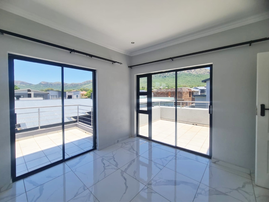 To Let 4 Bedroom Property for Rent in Melodie North West